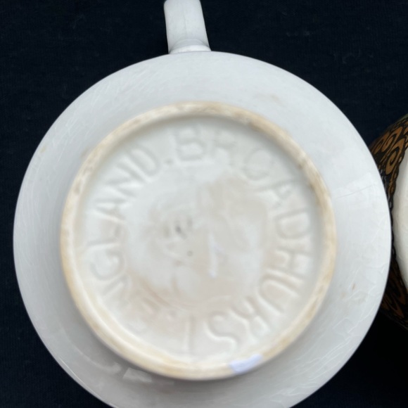 Vintage Broadhurst Ironstone Mugs - Picture 5 of 8